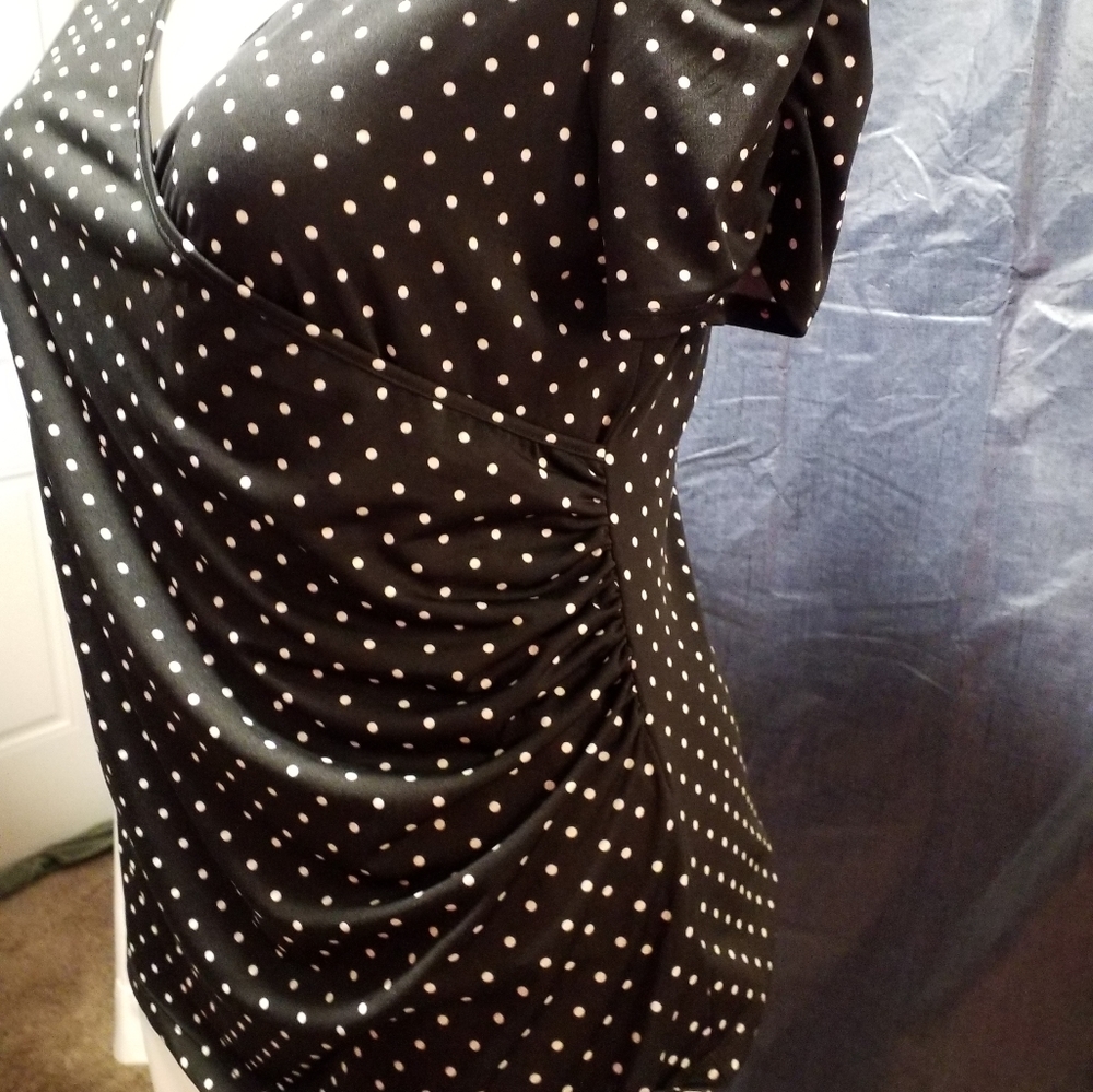 Polka dot short sleeve blouse - Picture 4 of 5